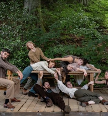 Hériter des brumes, le feuilleton théatral du Théâtre du Peuple