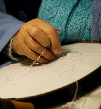 Découverte de la broderie au plumetis
