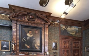 Dans la maison d'un collectionneur