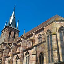 Visite guidée d'une église et d'un hôtel de ville
