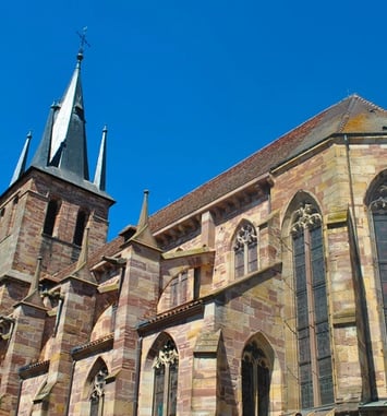 Visite guidée d'une église et d'un hôtel de ville