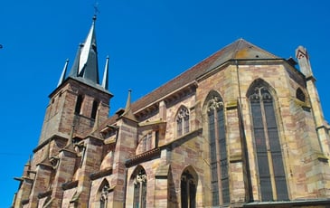 Visite guidée d'une église et d'un hôtel de ville