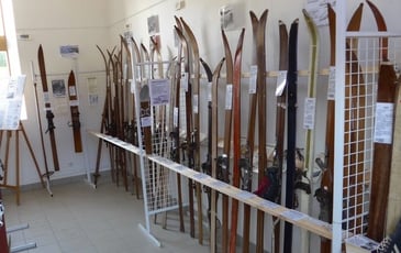 Histoire du ski et skis “Monuments Historiques“