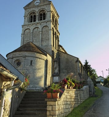 Visite libre ou commentée de l'église rurale et authentique de Rollainville